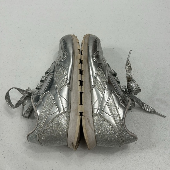 Reebok Kids Classic Metallic Sneakers - Picture 8 of 12